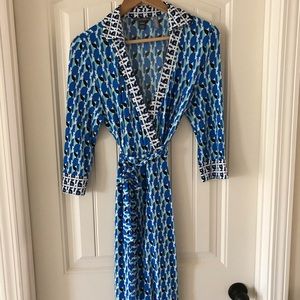 EUC MUSE Maternity & Nursing Wrap Dress, Size M